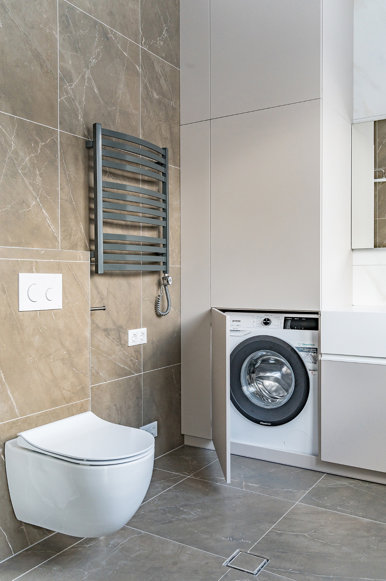 ATR36 vonios kambarys su skalbykle